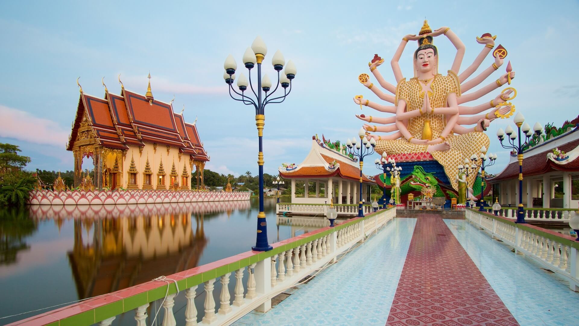 Wat Plai Laem Koh Samui